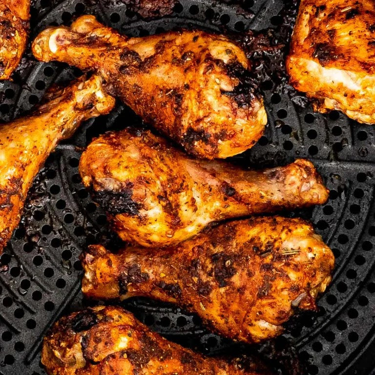Friteuza cu aer cald AirFryer 3000W, capacitate 6L si afisaj digital + 100 hartii de copt cadou Glorio