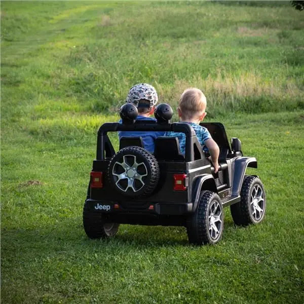 MASINA JEEP Glorio