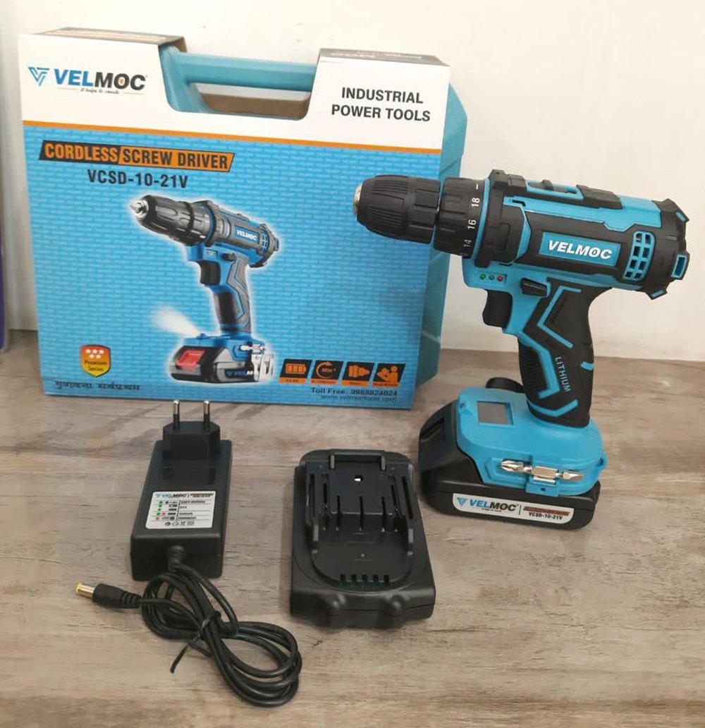 TRUSA BORMASINA CU 33 DE ACCESORII 2 BATERII 48V Glorio
