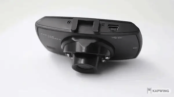 Camera de Bord DVR HD Night Vision, Ecran 2.7 inch, Senzor de miscare + Card 64 GB CADOU Doimeseriasi.ro