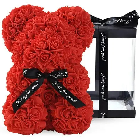 CADOU de Valentine's Day: Ursulet din trandafiri de sapun in cutie cadou, Inaltime 25cm Doimeseriasi.ro