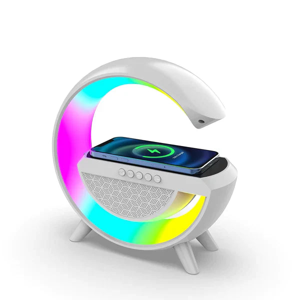 Statie 3 in 1 cu Lumina Ambientala RGB, Boxa Bluetooth si Incarcare Wireless Pentru Telefon, Alb Doimeseriasi.ro